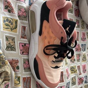 Nike Women's Coral and Black Sneakers